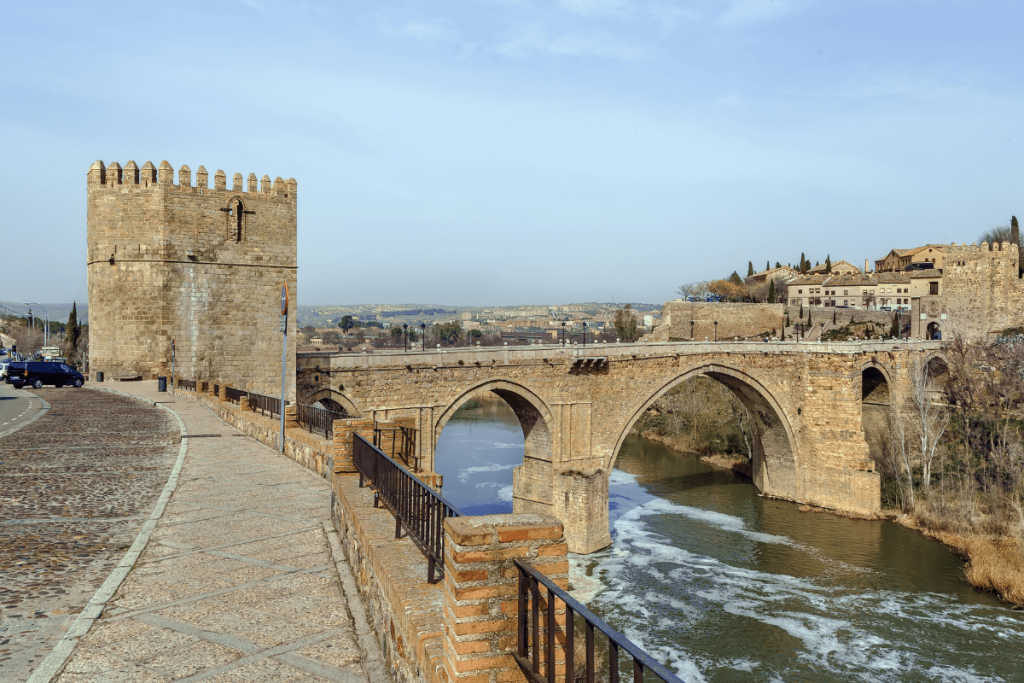 Toledo Puente de San Martin