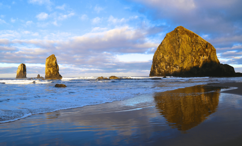Haystack Rock turismo em Oregon