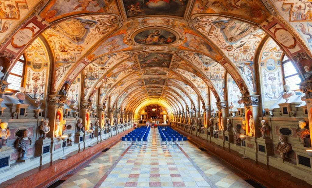 significado do nome monique na bíblia