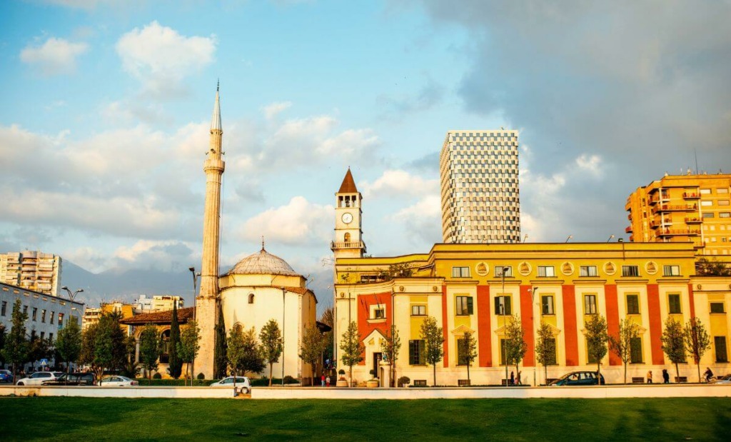 Albânia capital
