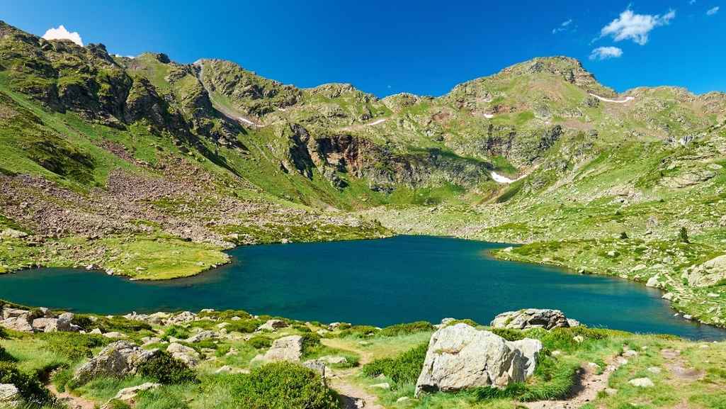 lagos de tristaina em Andorra